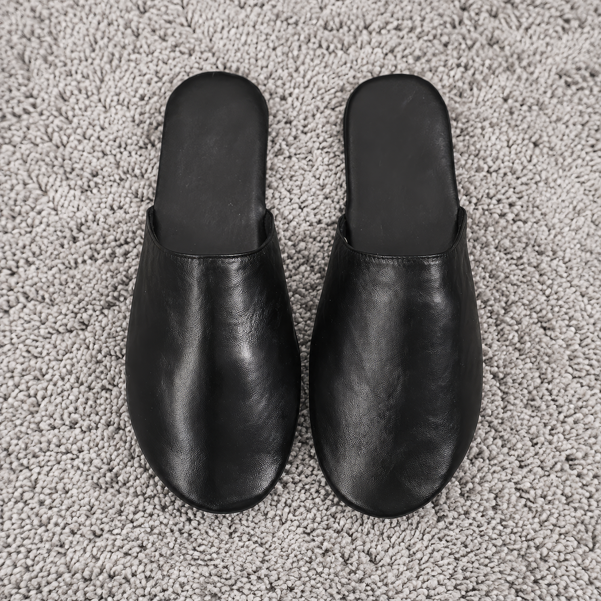 TRAVEL Packable Slippers